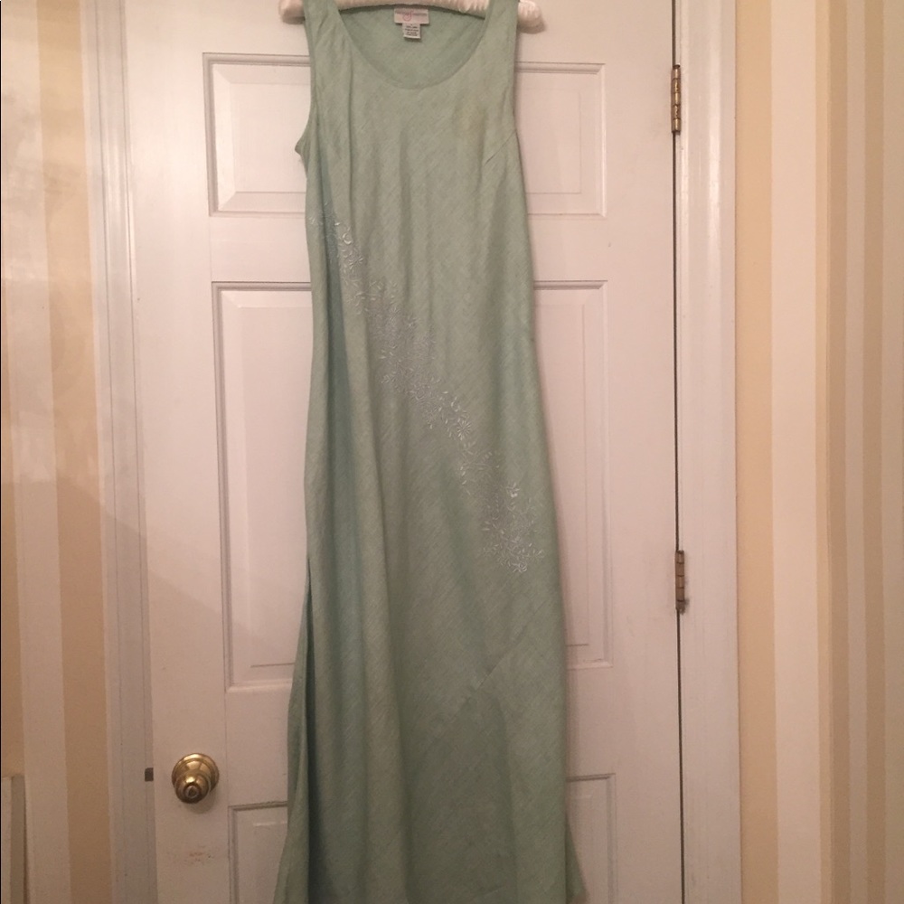 Lovely Linen,  Embroidery Placed to Flatter